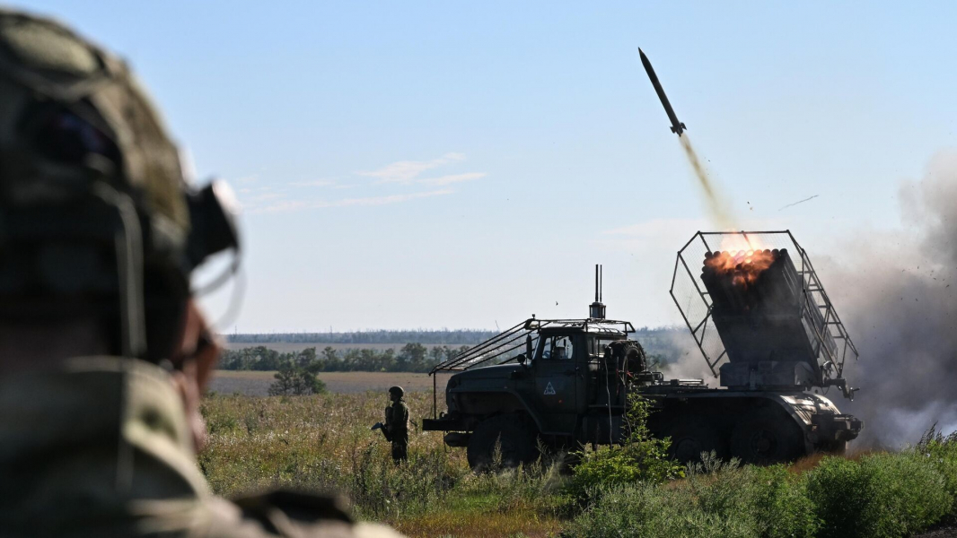 МО РФ: ВСУ потеряли до 545 боевиков в зоне действия группировки "Центр" за сутки МО РФ: ВСУ потеряли до 545 боевиков в зоне действия группировки "Центр" за сутки